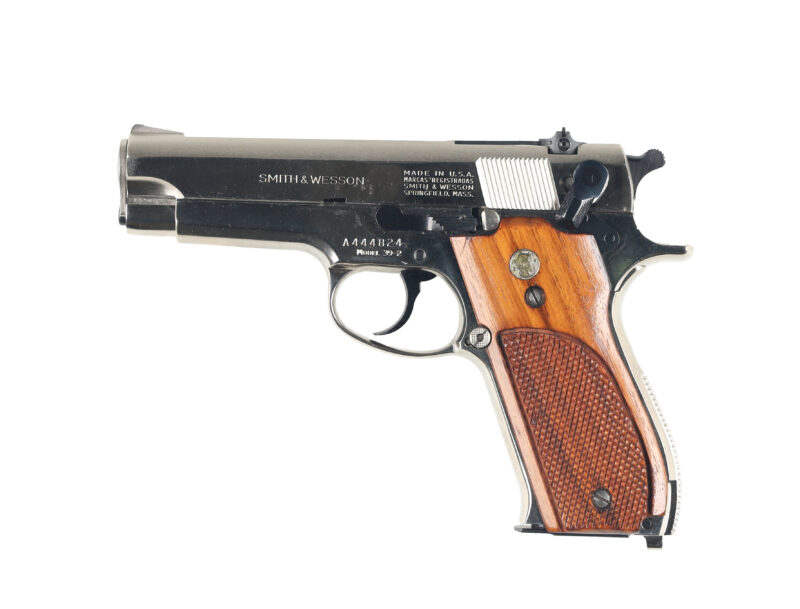Smith & Wesson Model 39 - Thumbnail 3