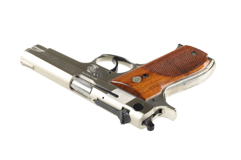 Smith & Wesson Model 39 - Thumbnail 2