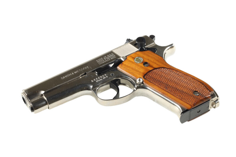 Smith & Wesson Model 39